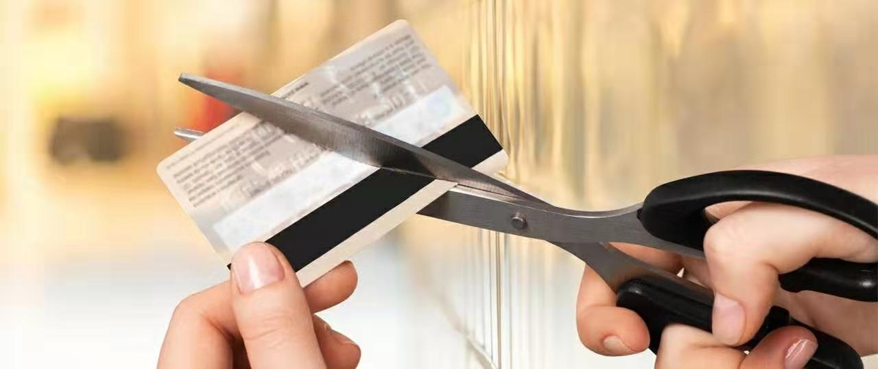 个人要几张银行卡合适,个人需要几张银行卡