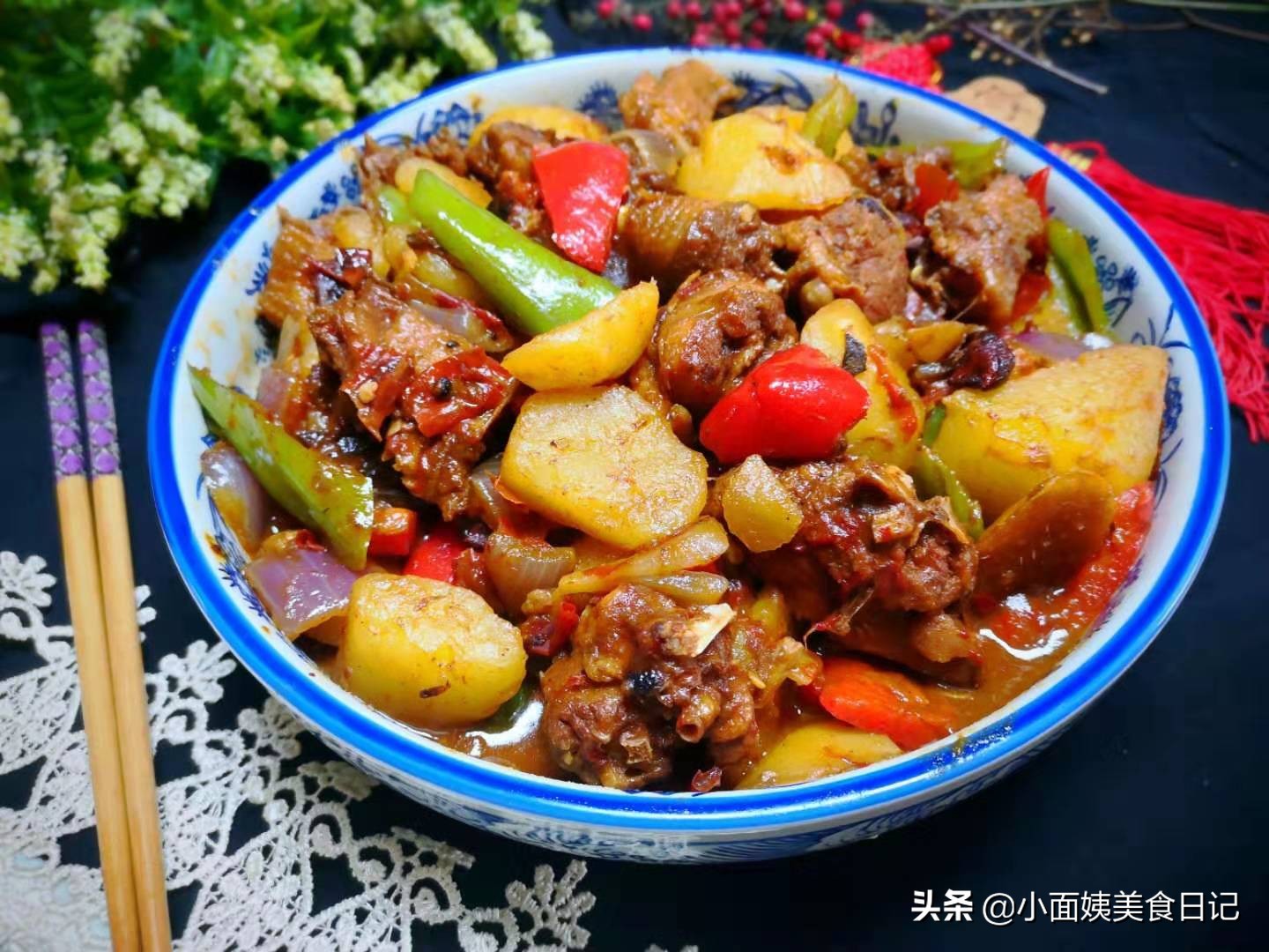 过年了，教你做一道土豆烧鸡的做法，味道不输大盘鸡，做法超简单