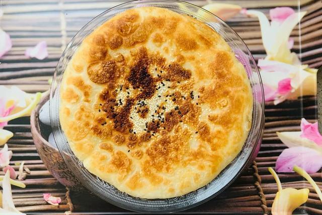 烙饼怎么做又软又劲道层多,家常烙饼怎么做好吃又松软酥脆