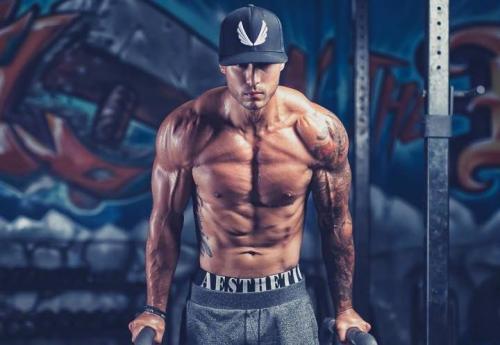 健身突破瓶颈期有哪些方法,瘦子增肌到瓶颈期怎么办