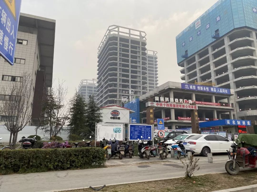 西安国际足球中心高清图可下载,西安国际足球中心最新图片