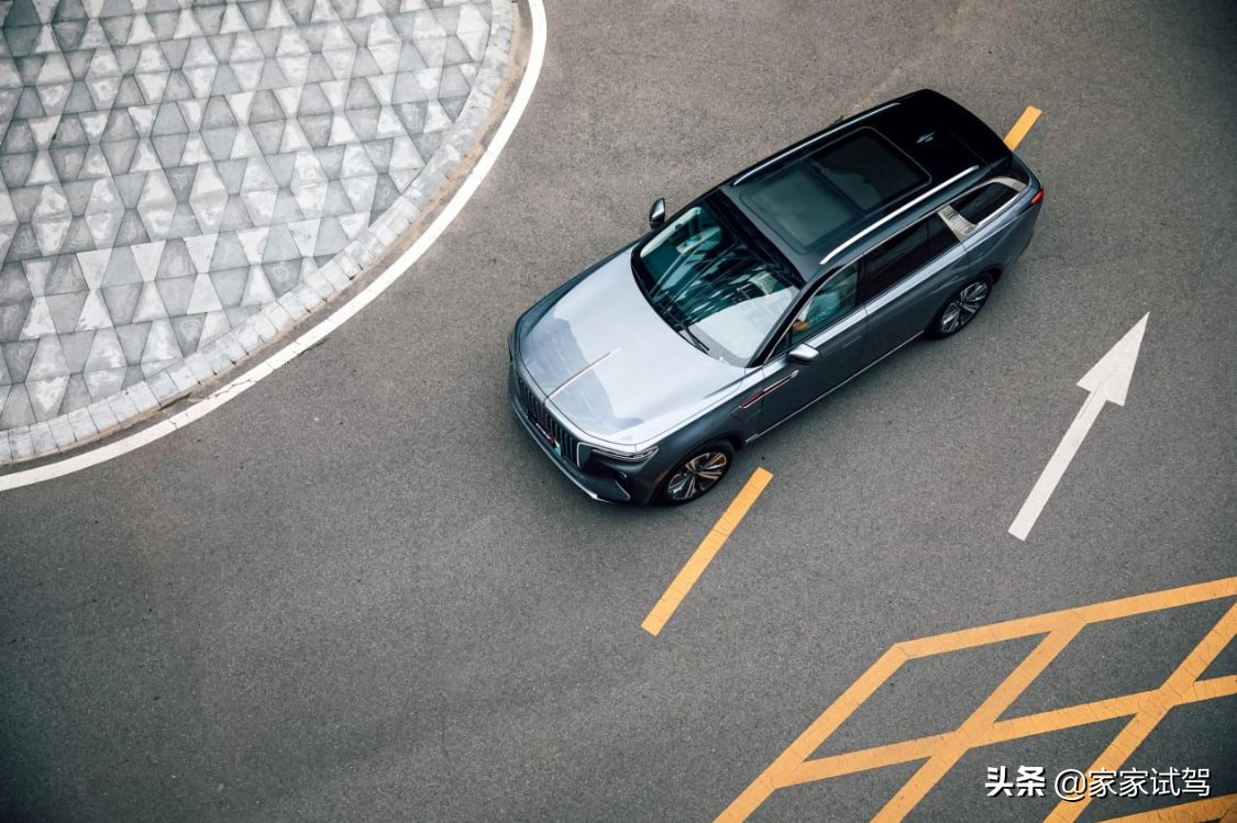红旗ehs9驾驶感受,一汽红旗e-hs9进口豪华大型SUV