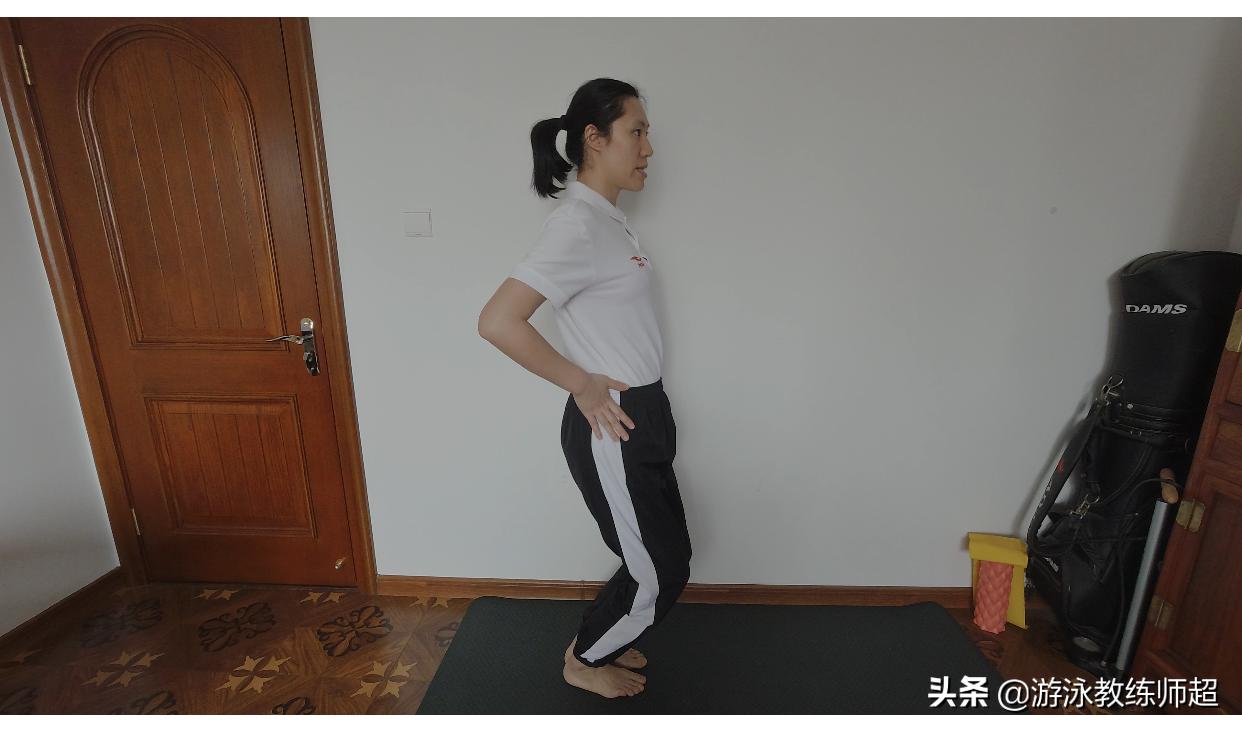 蝶泳腿的9种练习方法超详细,手把手教你蝶泳腿