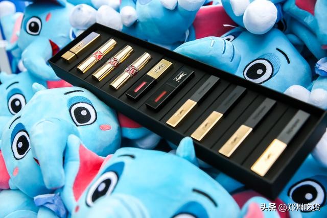 众人抽大奖广场舞,抽大奖活动视频