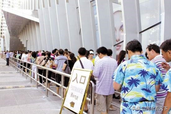 出国旅行买买买,出国旅游买化妆品有限制吗