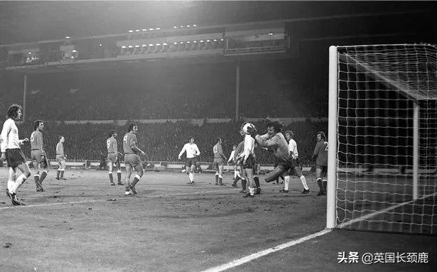 英格兰队史首次进入决赛,英格兰24年再进四强