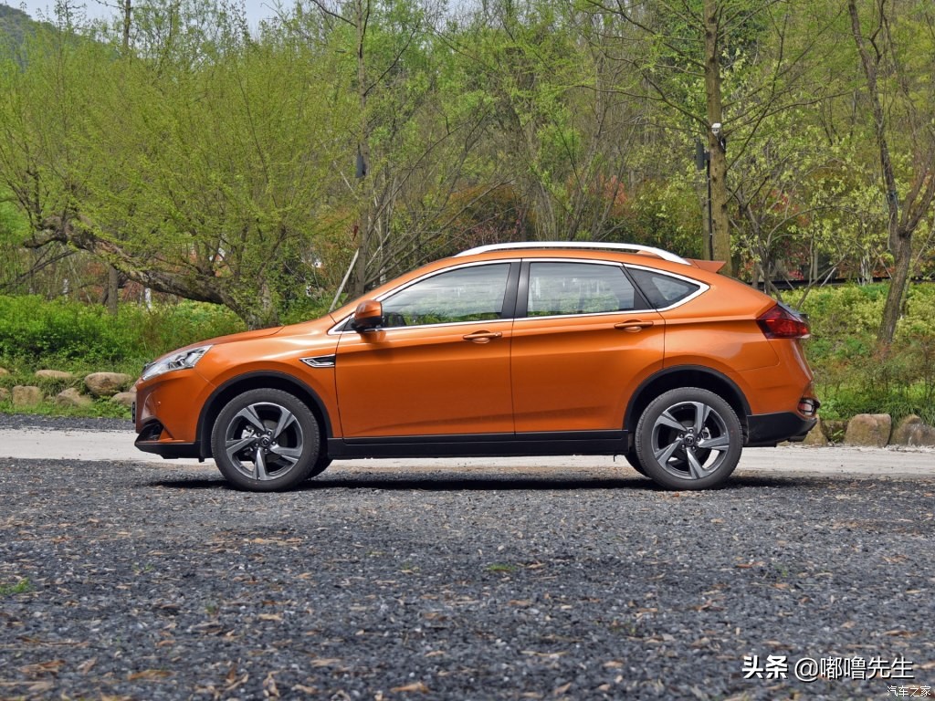 纳智捷优6新款1.6t试驾,纳智捷优六车评