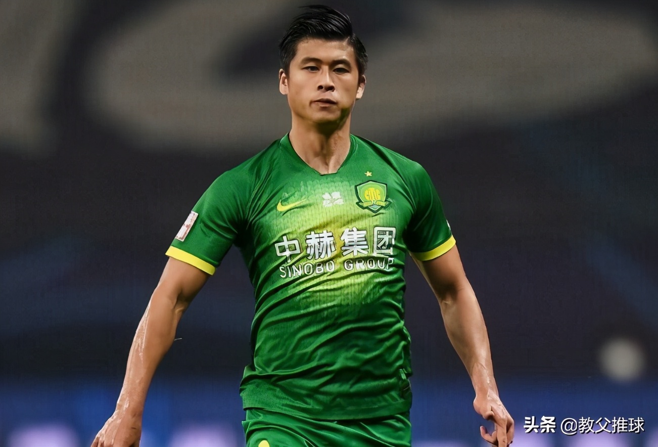 外媒评价艾克森归化,媒体人评艾克森入选国足