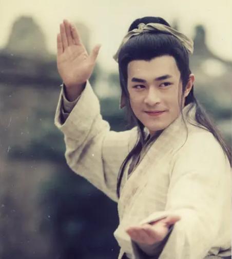 古天乐很黑么？竟找黑人做替身