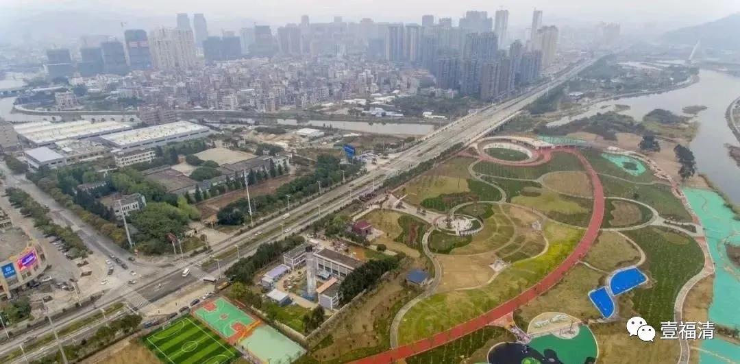 福清龙田足球场,建80000人足球场多少钱