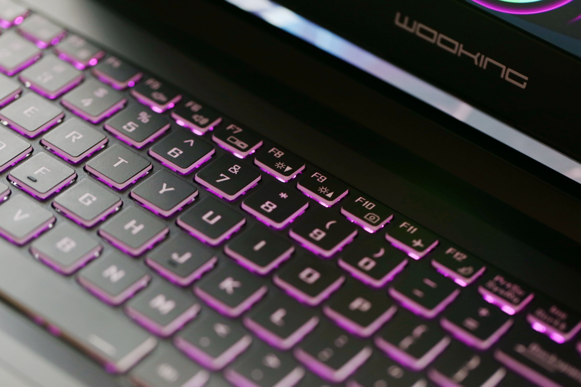 r95900x鍜宨910900k娓告垙璇勬祴,i910900k涓巖93900x瀵规瘮