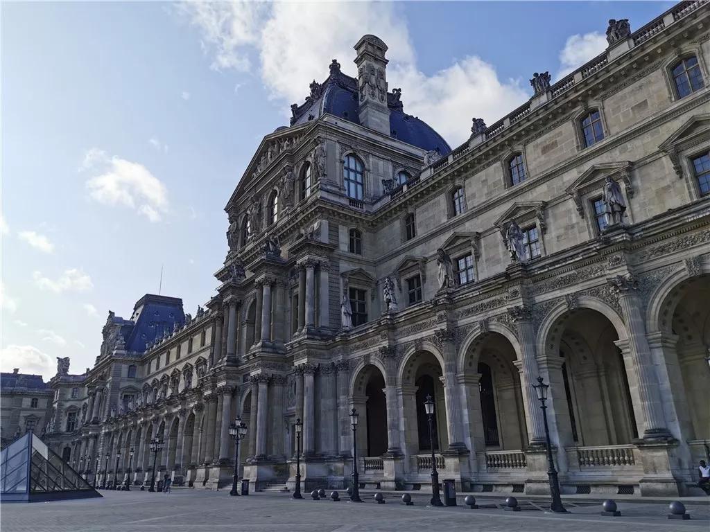 永居能享受福利吗,永居可以享受免签吗