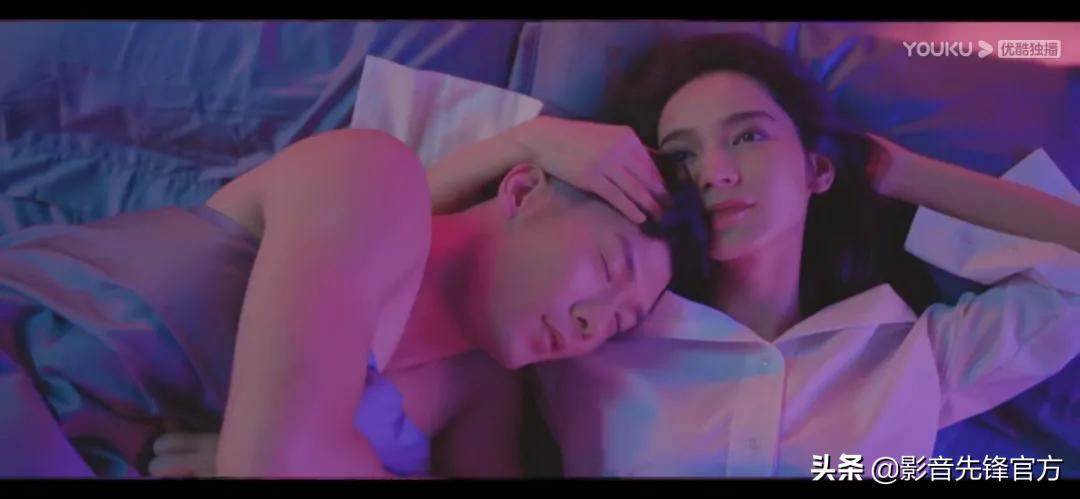 “我可以骚，她不能扰”，这短剧太大胆了