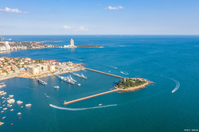 青岛旅游十大必去景点青岛栈桥,青岛站附近的旅游景点有哪些
