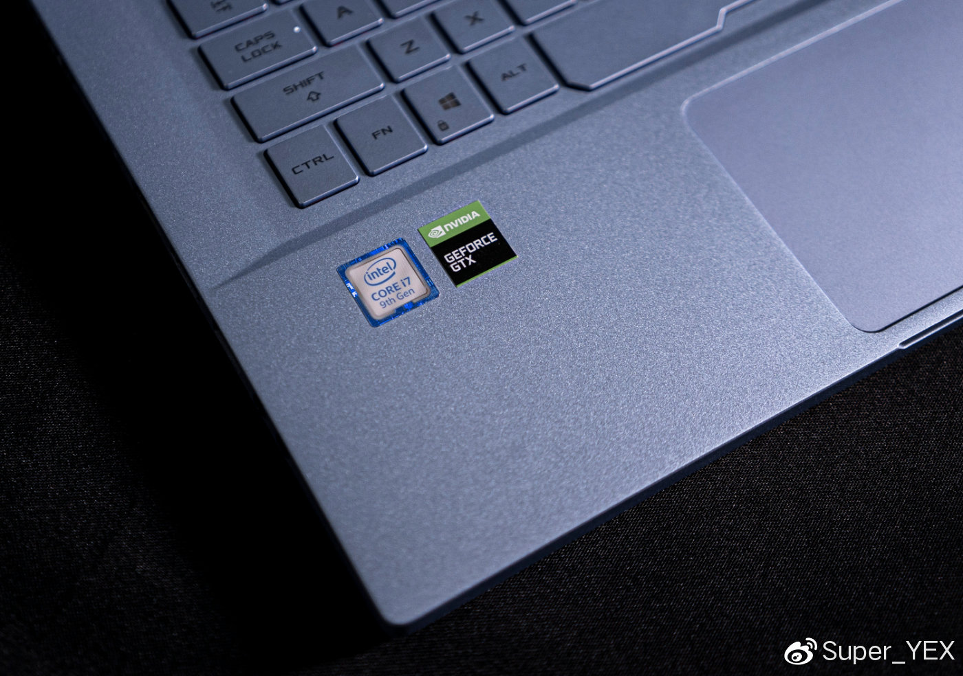 聊一款超高性价比的新品轻薄本,聊一款全新升级的轻薄游戏本