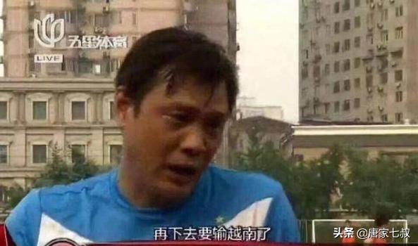 窒息的狂热：球场放炮 新记录比肩武球王