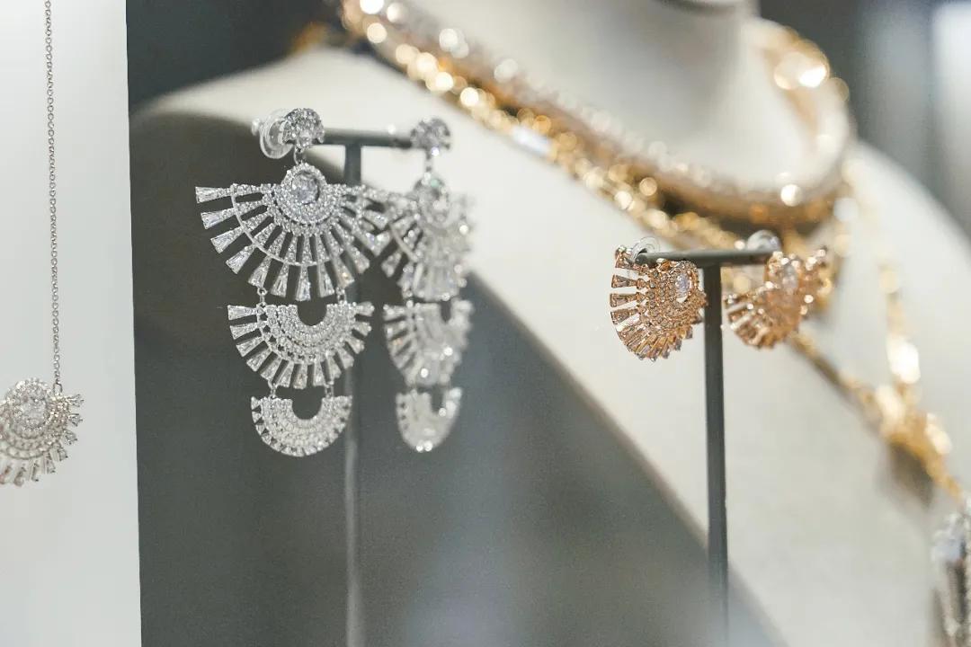 小长假已开启倒计时,小长假快到了准备好出发了吗