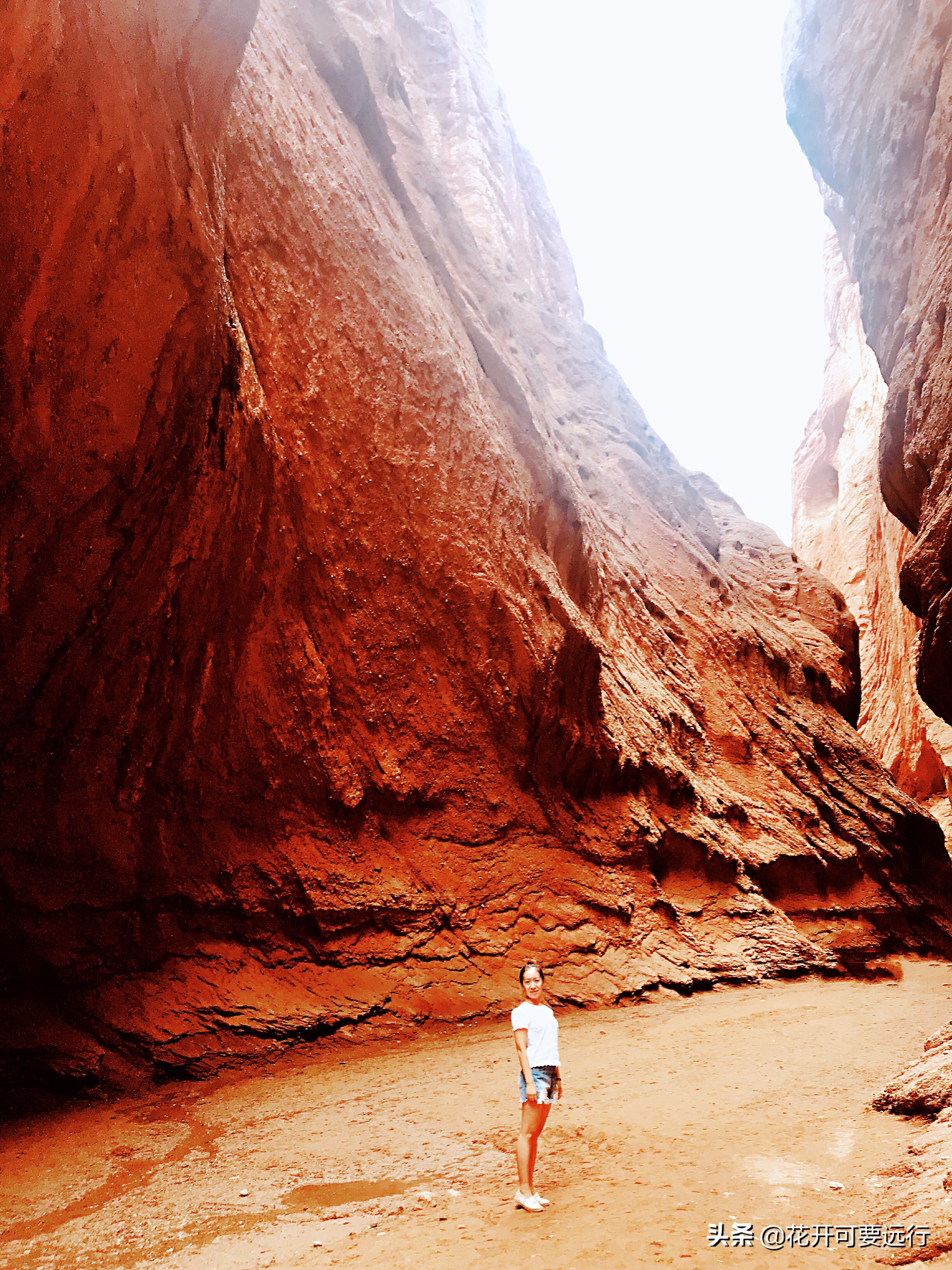 天山库车大峡谷风景,新疆库车神秘大峡谷视频