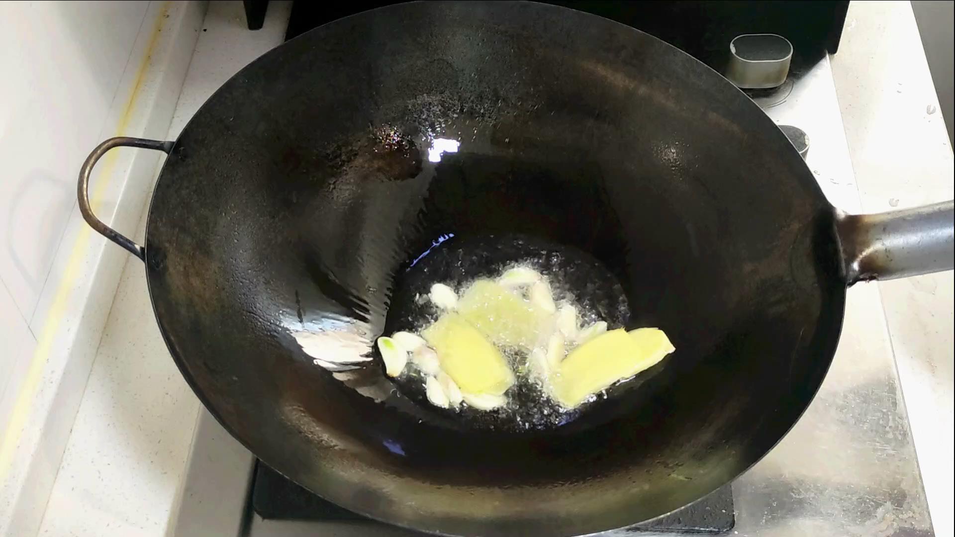 红烧牛肉特别柴怎么补救,牛肉红烧怎么容易烂