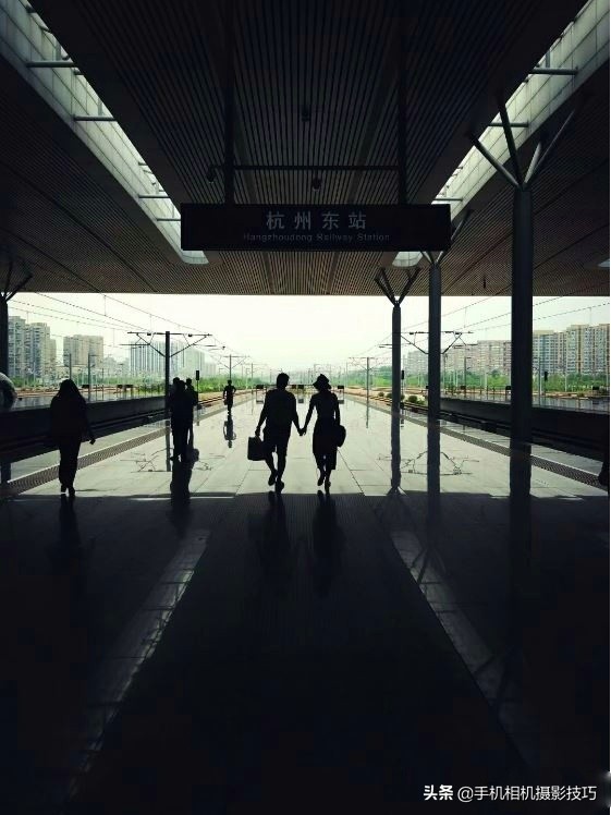 怎么拍出高质量的照片日常,怎么拍出有救赎感的照片