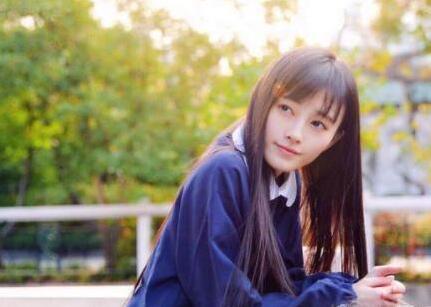 水瓶座女生让你知道有人追她,水瓶座女生追白羊座