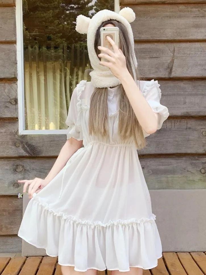 BM风卷土重来，美式街头+复古英伦的风俘获万千少女们的心