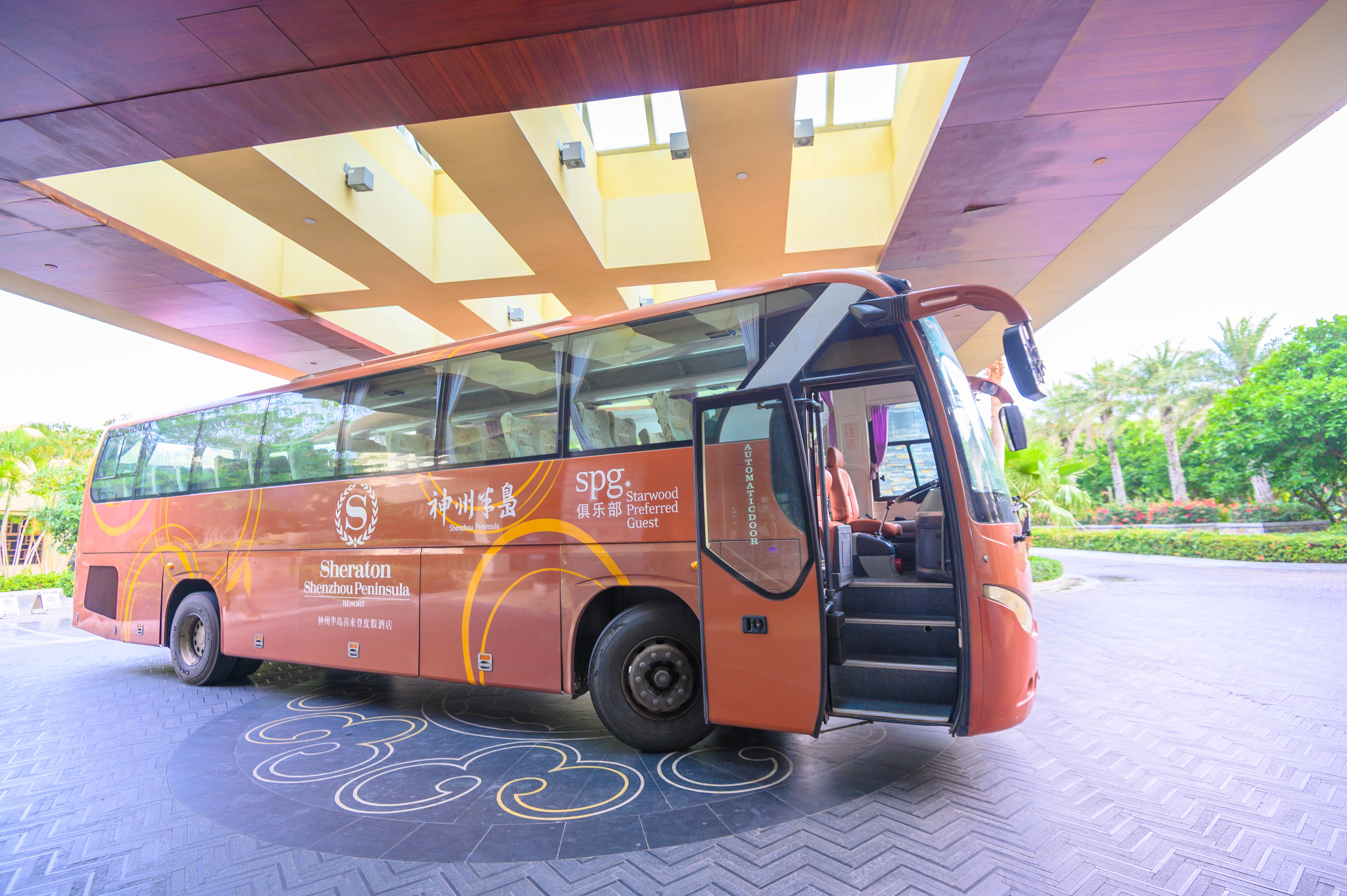 海南不止只有三亚,去万宁玩个冲浪,还有神犬小七拍摄地等着你