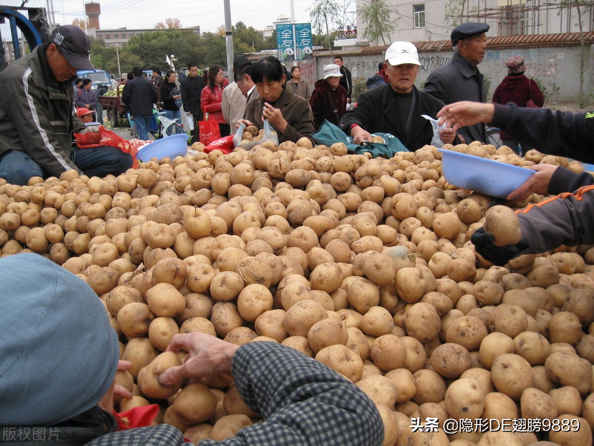 华为手机掉地上出现小蓝点,手机掉地上开不开机怎么办