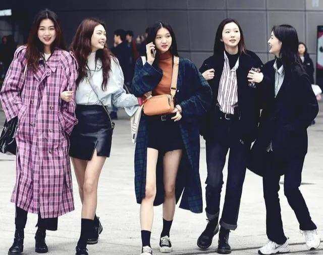 韩国年轻街头穿搭,韩国街头时尚潮流穿搭