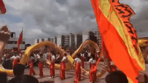 全国各大高校快闪视频,深大首次惊现百人快闪