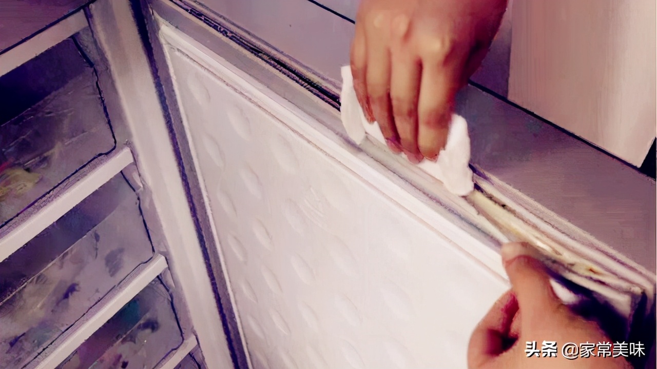 冰箱脏了怎么清洗呀,冰箱脏了怎么清洗不用小苏打