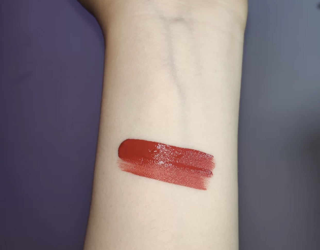 这些“明星同款”口红色号,经典又有气质还不俗气,特女人味很足