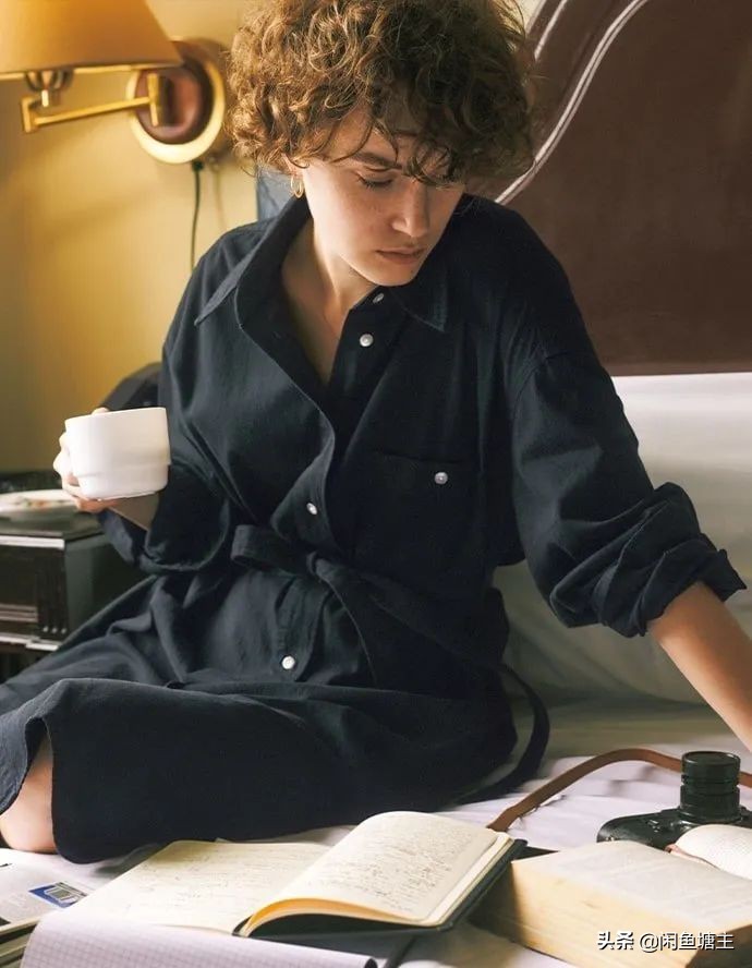 优衣库送了杂志,为什么闲鱼上的优衣库便宜