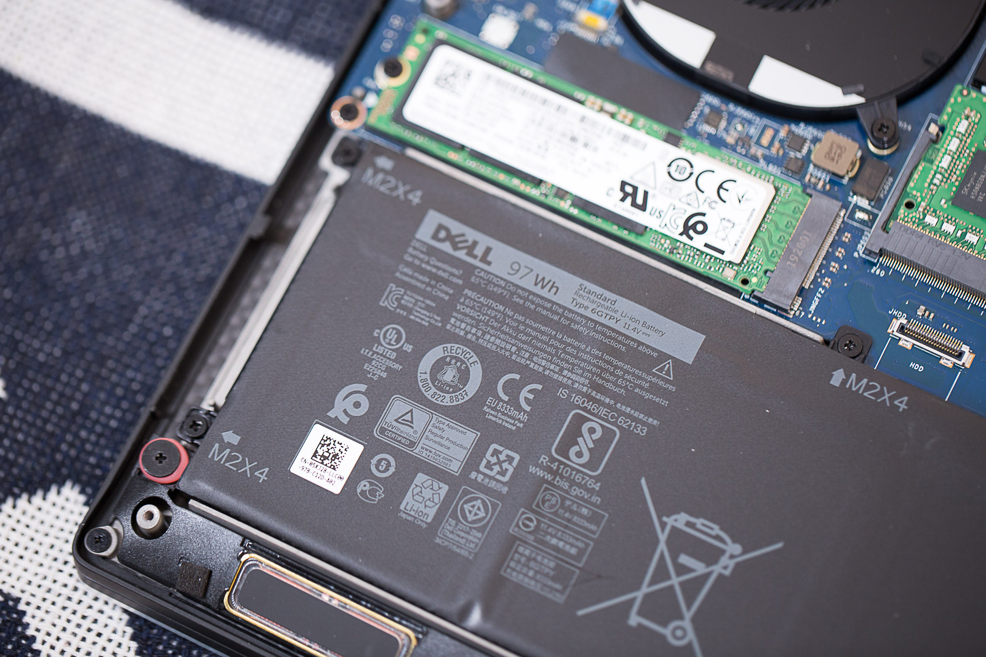 dell笔记本屏幕颜色,dell戴尔xps159530测评