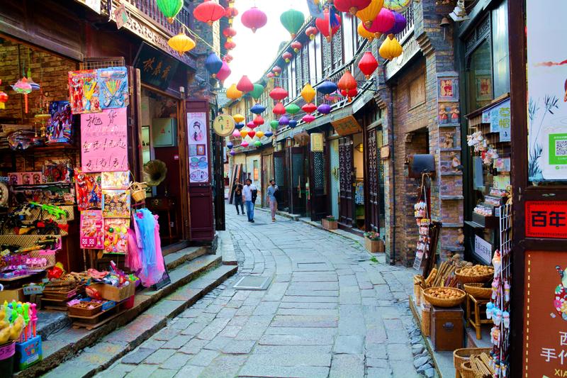 上海出发镇江扬州跟团五日游,上海跟团去南京镇江扬州旅游