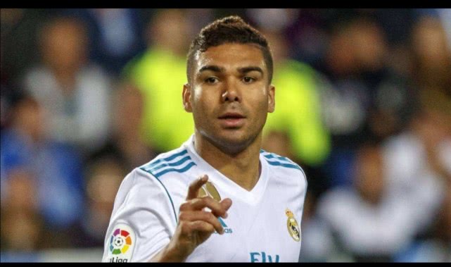 三个男人一台戏电视剧有哪些,三个男人一台戏分析