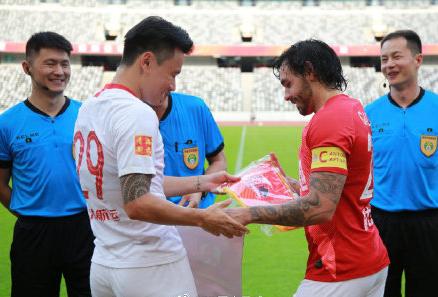 恒大热身赛泄露新赛季计划首批嫡系部队将上舞台