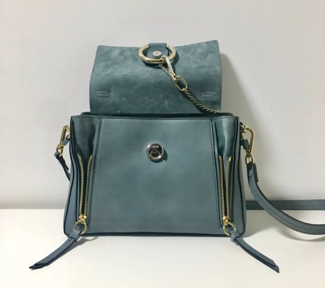 大幂幂同款包包小香风,听说包可以治百病所以买了个包