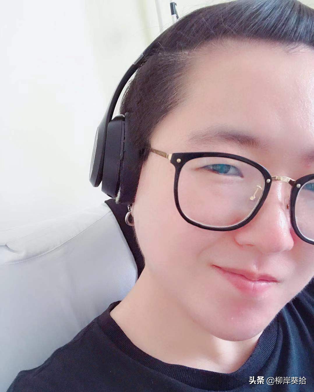 一个柳岸葵拾，串联着L君与小青青的爱与恨，情与怨