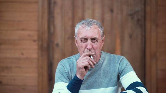 儿女孝顺老人的忠告,孝顺老人的十个建议