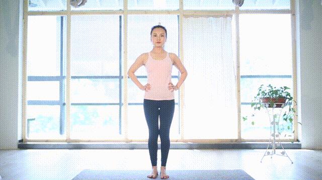 不要只关注臀大肌，激活臀中肌，让骨盆稳定臀部更翘