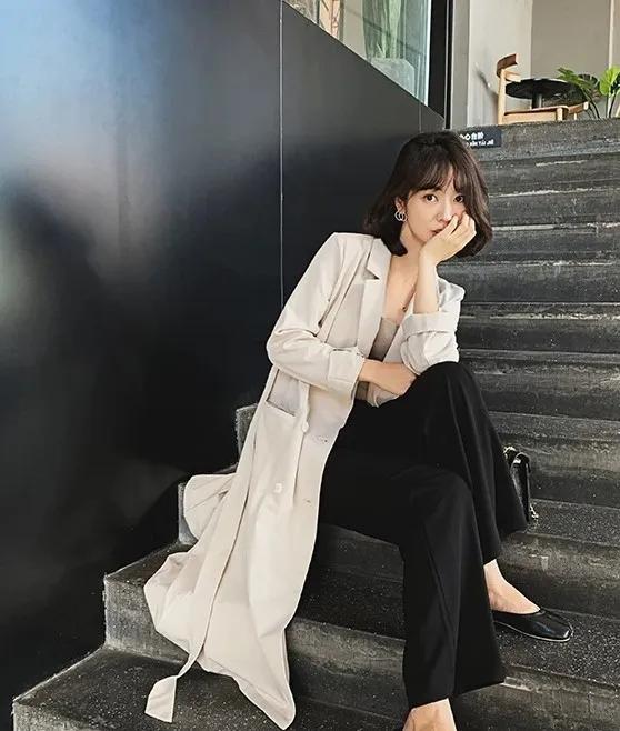 1件风衣4种穿法20种搭配气质满分,买风衣不要乱跟风