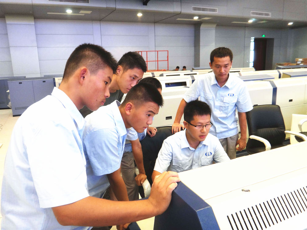 中国航天最年轻“01”指挥员:西昌举“风云”,文昌托“胖五”