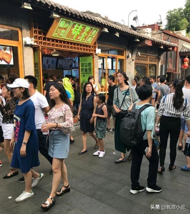 武亦姝清华大学军训,武亦姝清华军训演讲视频