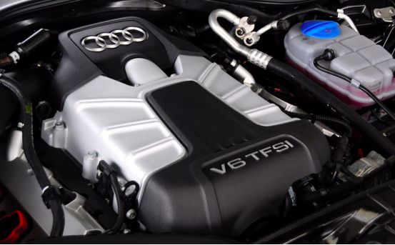 女友车坏了的反应,女朋友车坏了非要自己花钱修