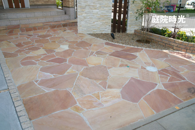 中式庭院古代老石板铺装,庭院铺装样式区域颜色搭配