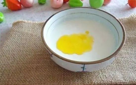 8岁男孩口吐白沫,昏迷入院,医生告知原因,宝爸痛扇自己嘴巴