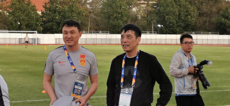 陈戌源抵达国奥前线第一件事就是“减压”：韩国队比我们怕输