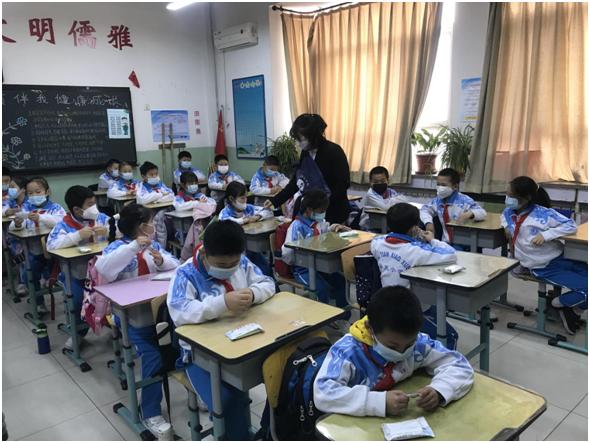 知宪明法宪法伴我们成长,宪法伴我成长宪法在我心中