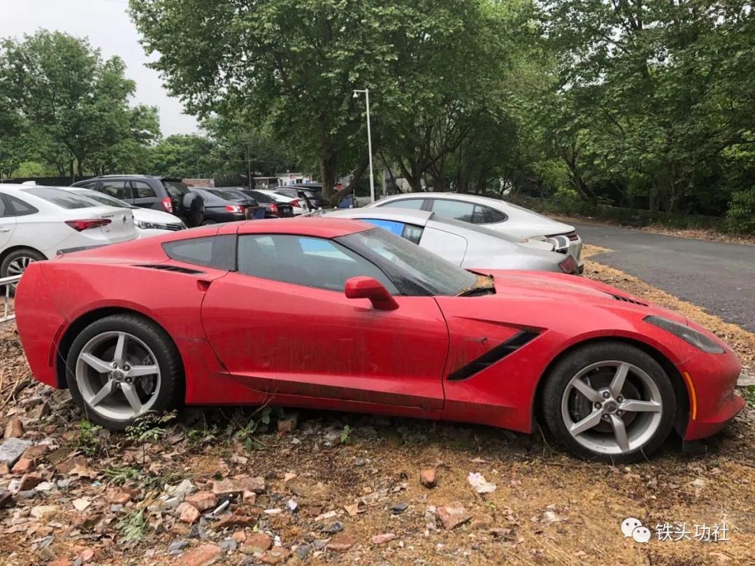 豪车坟场真实事件,豪车坟场里埋着一段不堪的p2p往事